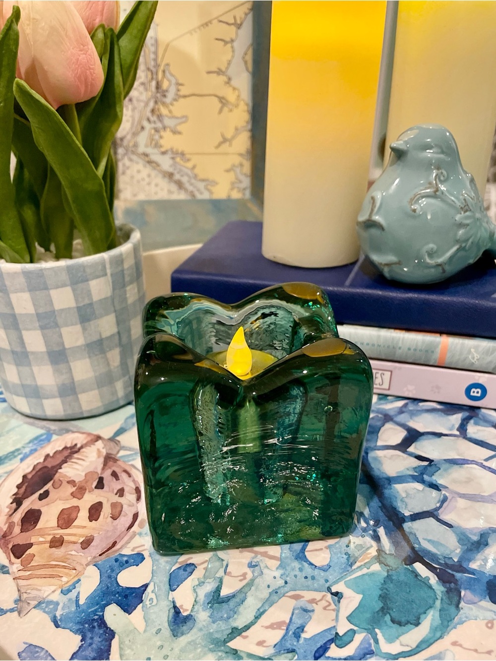 Beautiful hand-blown emerald green art glass tealight/votive candle holder